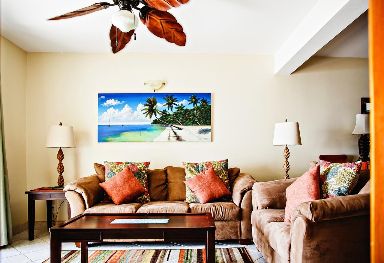 Two-bedroom King Suite Beachfront View